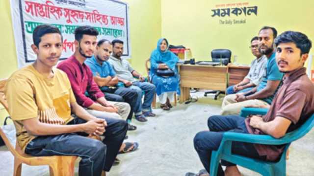 সাহিত্য নিয়ে আনন্দ-আড্ডা