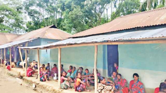 একে একে নামলেন চারজন উঠলেন না কেউই
