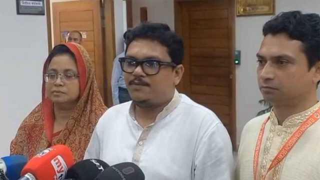 ‘শাপলা’ প্রতীক নিয়ে সিইসির সঙ্গে বৈঠক নাগরিক ঐক্যের