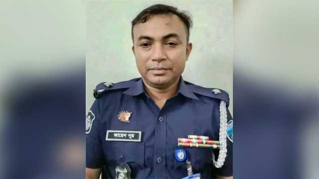 বৈষম্যবিরোধী-এনসিপির আন্দোলনের মুখে পটিয়া থানার ওসি জায়েদ নুরকে প্রত্যাহার