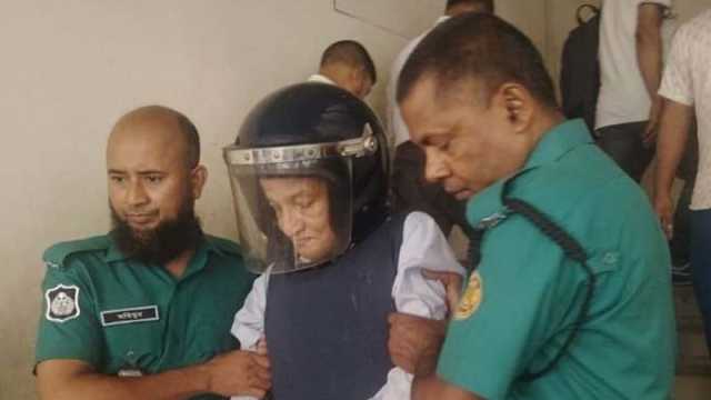 অস্ত্র মামলায় গ্রেপ্তার দেখানো হলো কামাল মজুমদারকে