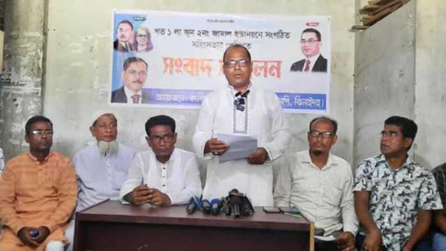 কালীগঞ্জে দু’পক্ষের সংঘর্ষ: বিএনপি নেতার বিরুদ্ধে মামলা প্রত্যাহারের দাবি