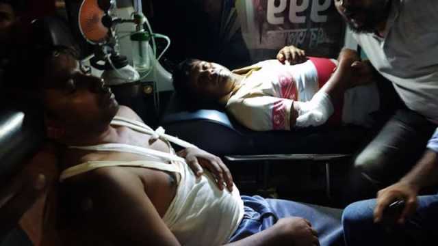 বিএনপির দু’পক্ষের সংঘর্ষ-গুলি, আহত ৩