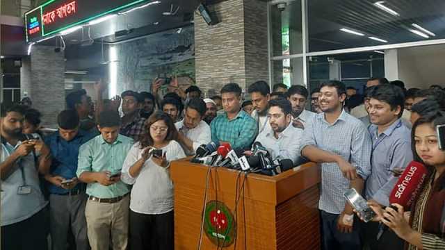 ‘শাপলা’ প্রতীক পেতে কোনো বাধা দেখছেন না এনসিপি আহ্বায়ক