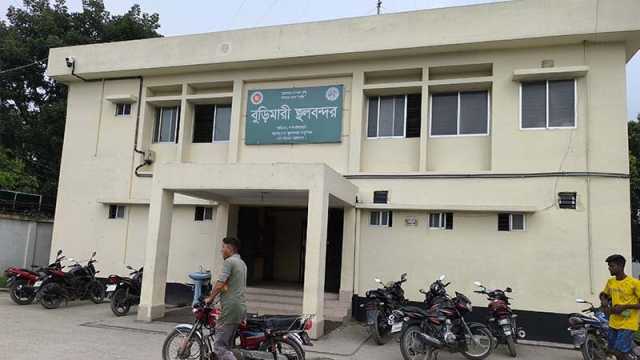 ঈদে বুড়িমারী স্থলবন্দরে ১০ দিন আমদানি-রপ্তানি বন্ধ