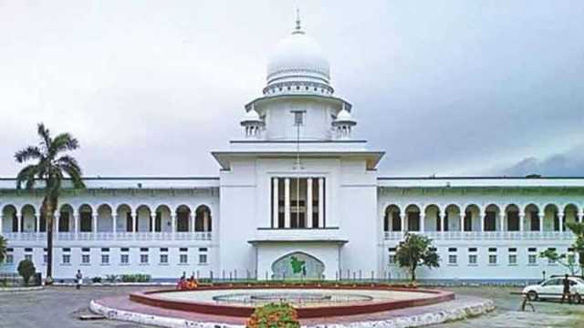 নরসিংদীতে অবৈধভাবে বালু উত্তোলন বন্ধে হাইকোর্টের নির্দেশ