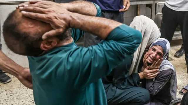 খাবারের প্রলোভন দিয়ে গুলি, ত্রাণকেন্দ্র ঘিরে রক্তস্রোত