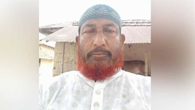 হোটেল ঘেরাও করে আ.লীগ নেতাকে ধরে পুলিশে সোপর্দ