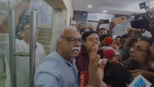 জামায়াত‌কে বে‌শি কথা বল‌তে দেওয়ায় গণ‌ফোরাম-সি‌পি‌বির সংলাপ থে‌কে ওয়াক আউট