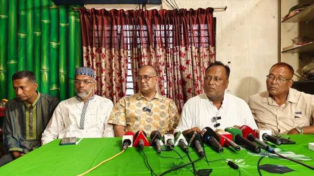 আওয়ামী লীগকে পুনর্বাসন করছেন দুই বিয়াই