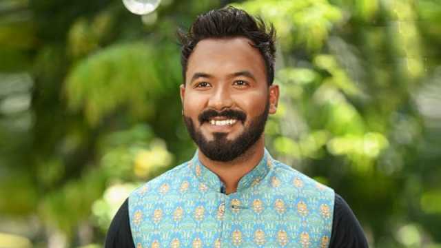 কোরবানি ঈদে অসচ্ছল পরিবারের পাশে পলাশ