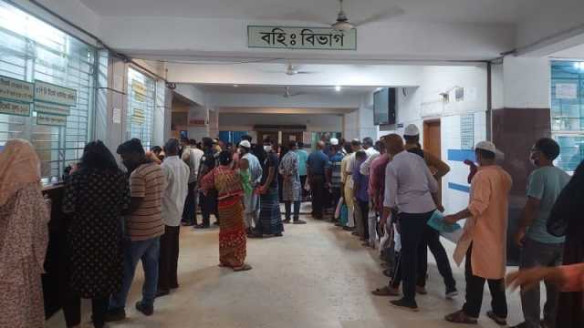 ১৭ দিন পর কাটলো অচলাবস্থা, চক্ষু হাসপাতালে পূর্ণাঙ্গ সেবা চালু