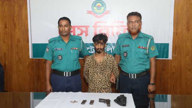 থানা লুটের অস্ত্রে ছিনতাই করতেন ‘ব্লেড’ মাসুম: পুলিশ