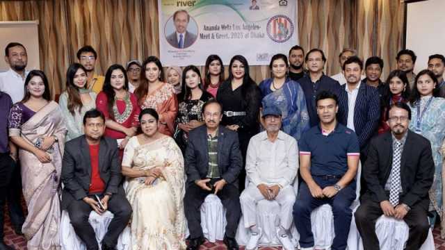 ঢাকায় একঝাঁক তারকা নিয়ে আনন্দমেলার ‘মিট এন্ড গ্রিট’