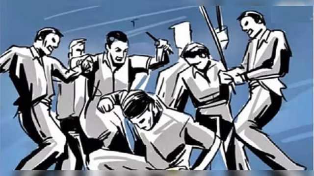 মিরপুরে ‘মবের শিকার’ পুলিশ কর্মকর্তা