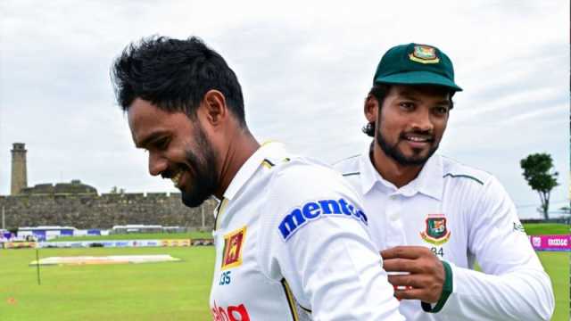 ব‍্যাটিংয়ে বাংলাদেশ, একাদশে নেই মিরাজ-এবাদত