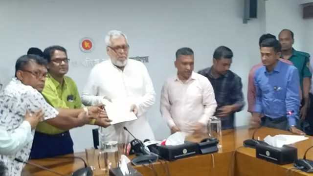 সরকারি চাকরি অধ্যাদেশের কিছু প্রভিশন অপপ্রয়োগের আশঙ্কা আছে: উপদেষ্টা ফাওজুল