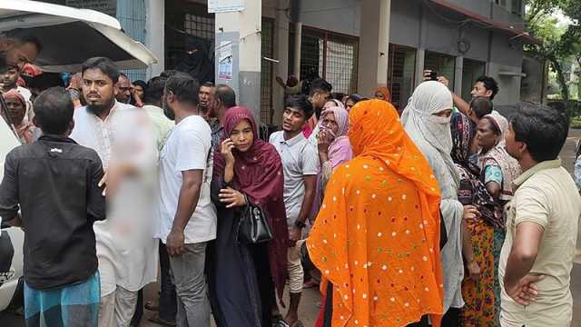 কালীগঞ্জে বিএনপির দুই পক্ষের দফায় দফায় সংঘর্ষ, নিহত ১