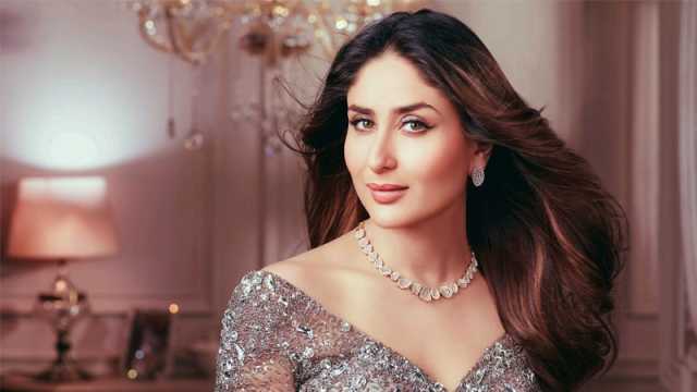 জীবনের চেনা ছক থেকে বেরিয়ে এসেছেন কারিনা