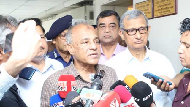 ঈদে পরিবহনে ডাকাতি এড়াতে সবার ছবি তোলা হবে: স্বরাষ্ট্র উপদেষ্টা 