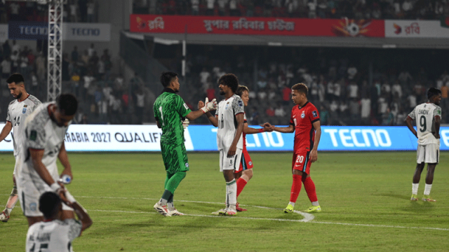 ফুটবল দলকে ধন্যবাদ জানাল সেনাবাহিনী