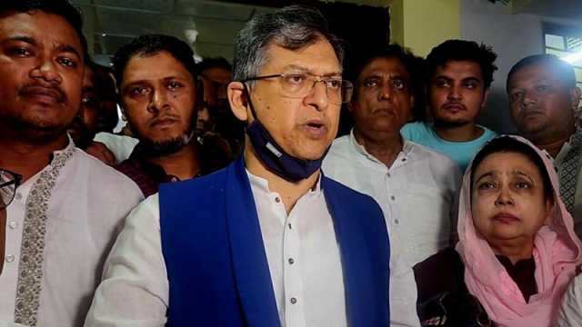 নির্বাচনের জন্য এপ্রিল উপযুক্ত সময় নয়: সালাহউদ্দিন আহমেদ