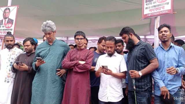 লিখিত আশ্বাসে ১৬ ‍দিন পর আন্দোলন স্থগিত করল পল্লী বিদ্যুৎ সমিতি