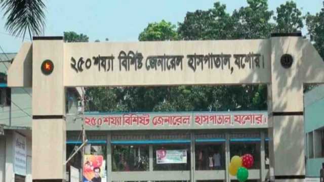 যশোরে করোনায় একজনের মৃত্যু, কিট সংকটে কোভিড পরীক্ষা বন্ধ 
