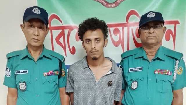 ২৩ বছরের সাগরের নামে এক ডজন মামলা, অবশেষে ধরা