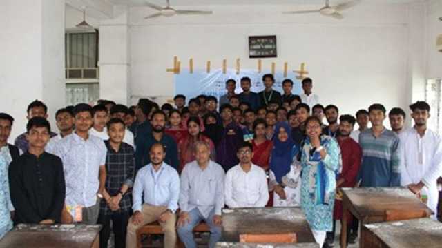 হিউম্যান রাইটস অলিম্পিয়াড ২০২৫: তিন বিভাগীয় শহরে লিখিত পরীক্ষা সম্পন্ন