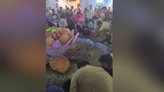জাতীয় ফল মেলার শেষ দিনে ফল লুটপাট