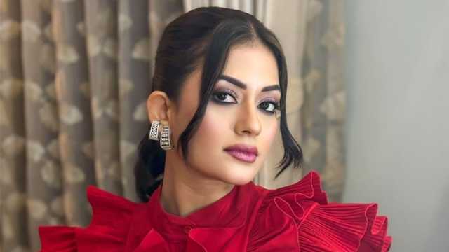 সময় পেলেই রান্না করি, পাহাড় আমার খুবই প্রিয়: মন্দিরা
