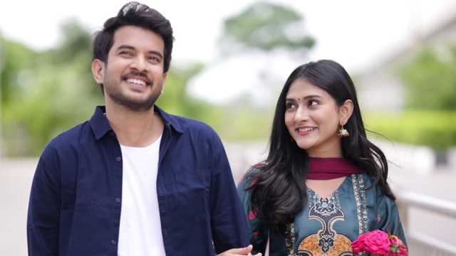 পার্থ শেখ আর মালাইকা মিলে ‘অনুতপ্ত’