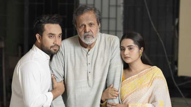 শিক্ষকের সম্মান নিয়ে নাটক, প্রশংসিত ছাত্র-শিক্ষক উভয়ই