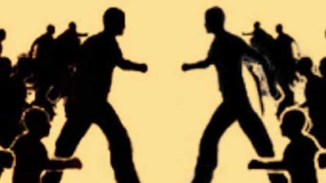 সাবেক বিএনপি নেতা ও লঞ্চ যাত্রীদের পাল্টাপাল্টি হামলা, আহত ১০