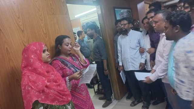 অধ্যাদেশ বাতিল না হলে ঈদের পর কঠোর আন্দোলনে হুমকি সচিবালয় কর্মচারীদের