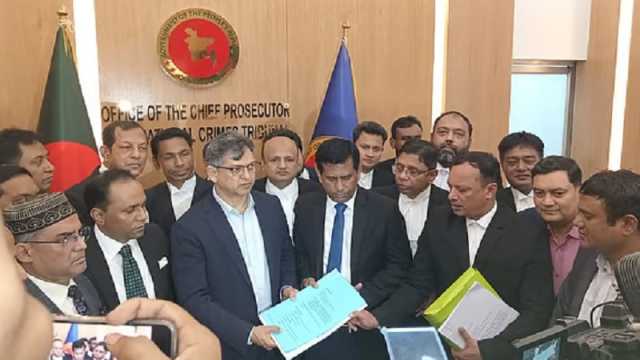 চিফ প্রসিকিউটর অফিসে গুমের অভিযোগ দিলেন সালাহউদ্দিন আহমদ