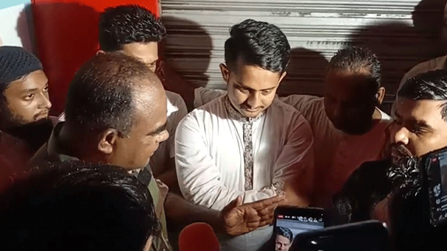 মবের নামে নাশকতার সুযোগ নেই এখন, সারজিসকে সেনা কর্মকর্তা