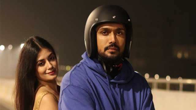 অভিভাবকরা সন্তানদের নিয়ে নীলচক্র দেখতে বলছেন, কী আছে এই সিনেমায়?