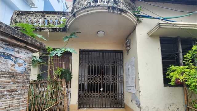 তালাবদ্ধ চেম্বার ভবন ঘিরে দুশ্চিন্তায় আমদানিকারক