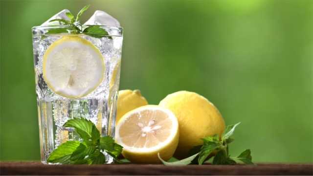 ওজন কমাতে উপকারী যেসব ডিটক্স পানীয় 