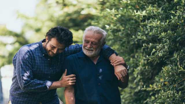 বাবার সাথে করতে পারেন যেসব কাজ