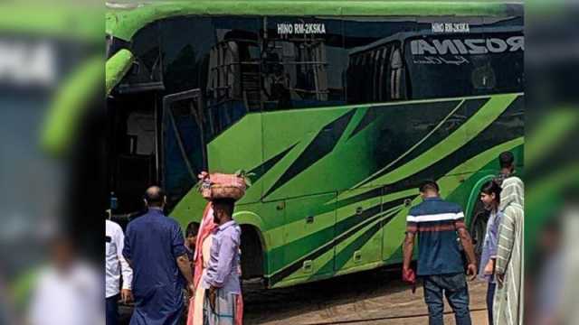 বাসের এসি বন্ধ থাকায় গরমে যাত্রীর মৃত্যুর অভিযোগ