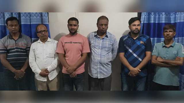 ভোক্তা অধিকার কার্যালয়ে শুনানির সময় অভিযোগকারীর ওপর হামলা, বিএনপির নেতাসহ গ্রেপ্তার ৬