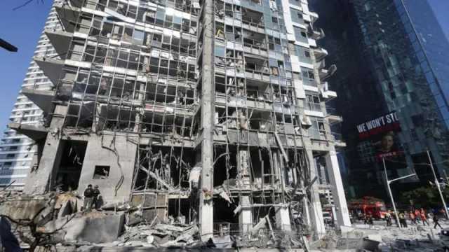 তেল আবিবসহ তিন শহরে ইরানের ক্ষেপণাস্ত্র হামলা