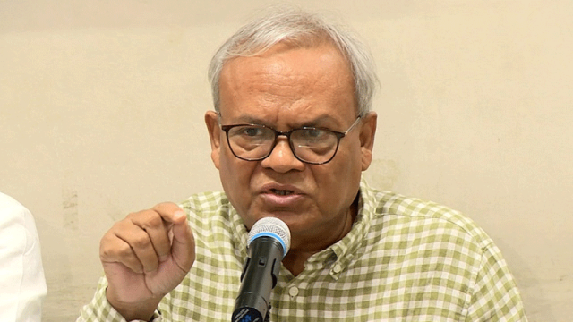 আ.লীগের কাছে প্রচুর অবৈধ টাকা, তারা দেশকে অস্থিতিশীল করতে চায়: রিজভী