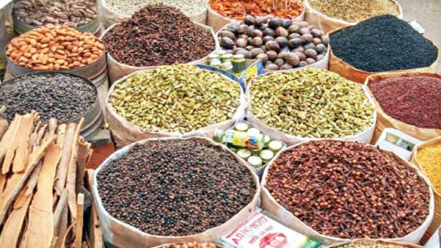 অধিকাংশ মসলার দাম কম, স্বস্তি ক্রেতার