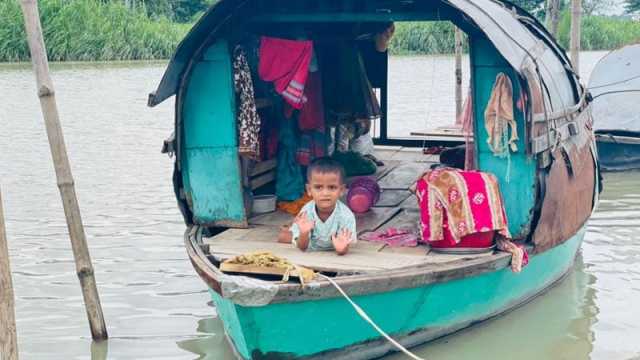 ‘ঈদে কোরবানি দেওয়া তো দিবাস্বপ্ন’