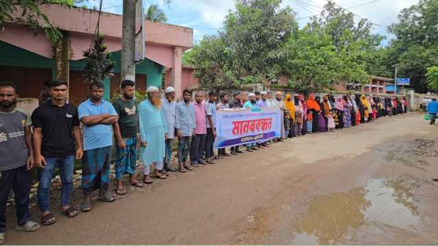 চিকিৎসকের বিরুদ্ধে ‘মিথ্যা’ মামলা প্রত্যাহার দাবি