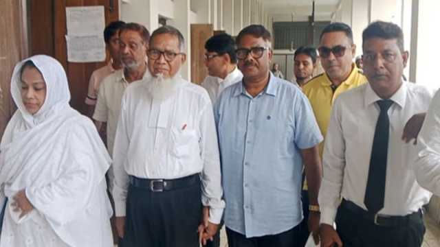 দুর্নীতি মামলায় স্ত্রীসহ খালাস পেলেন বিএনপি নেতা দুলু 